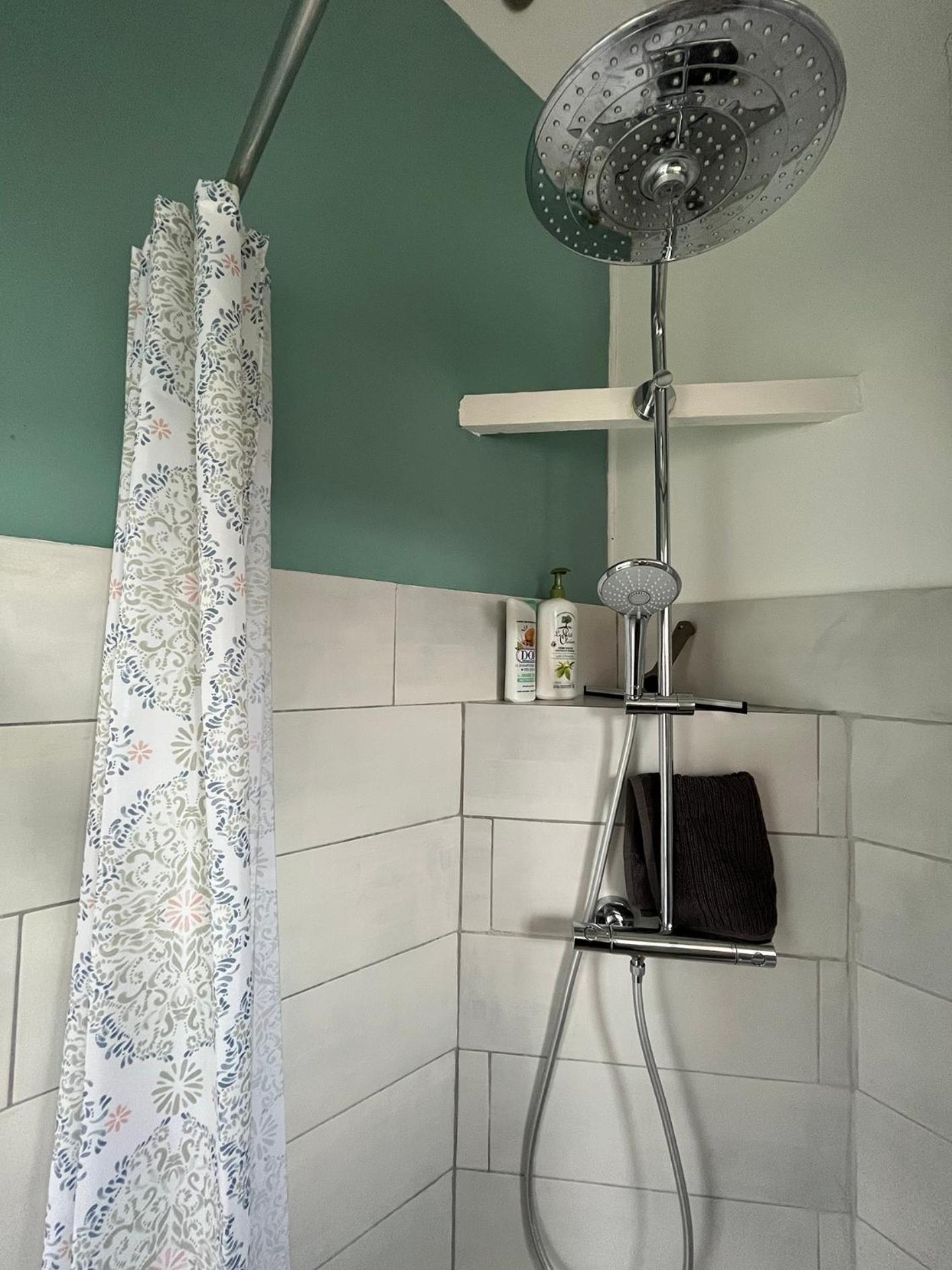 NOISETTE : maison indépendante pour 2, tout inclus Teilhet  Exterior foto